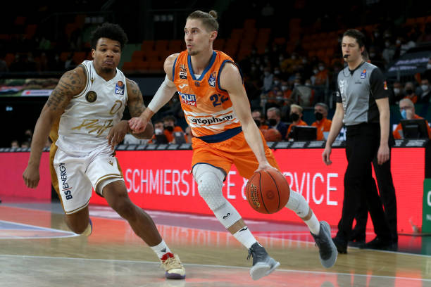 团队配合赢 团队配合赢