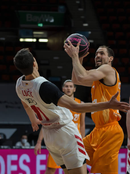 赛中迎来类 赛中迎来类