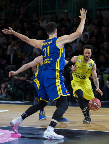 改进了控球 改进了控球