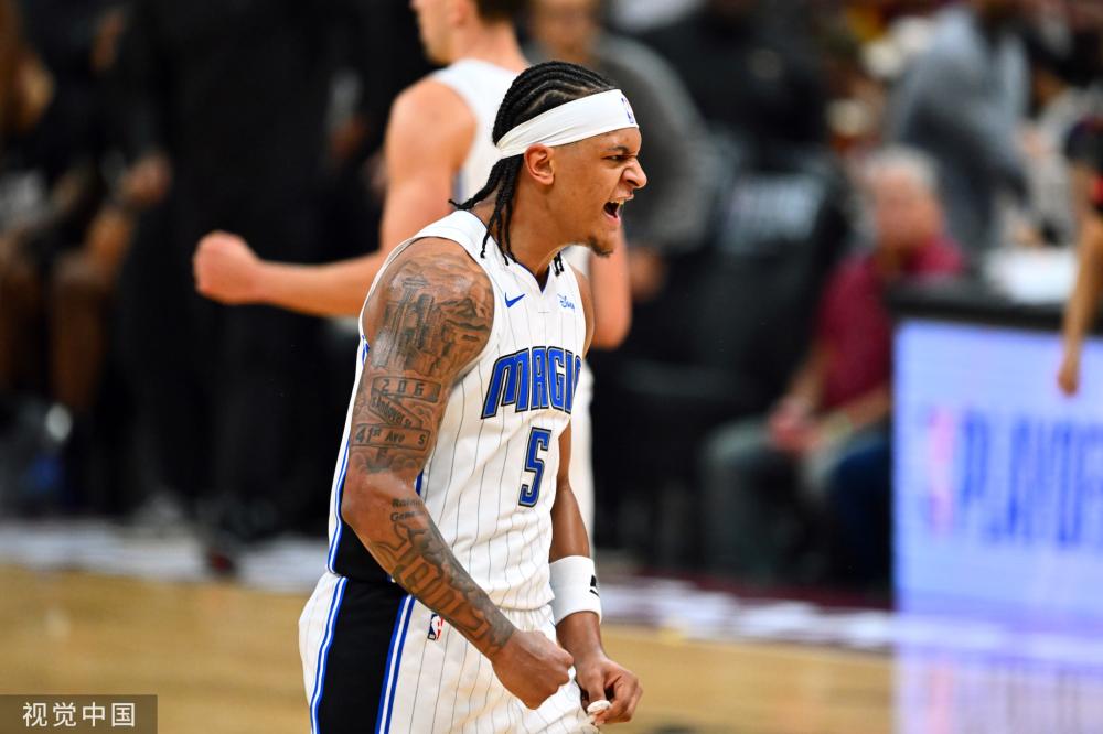 亚马尔本赛季在西甲114次成功过人，在五大联赛断层领跑158.